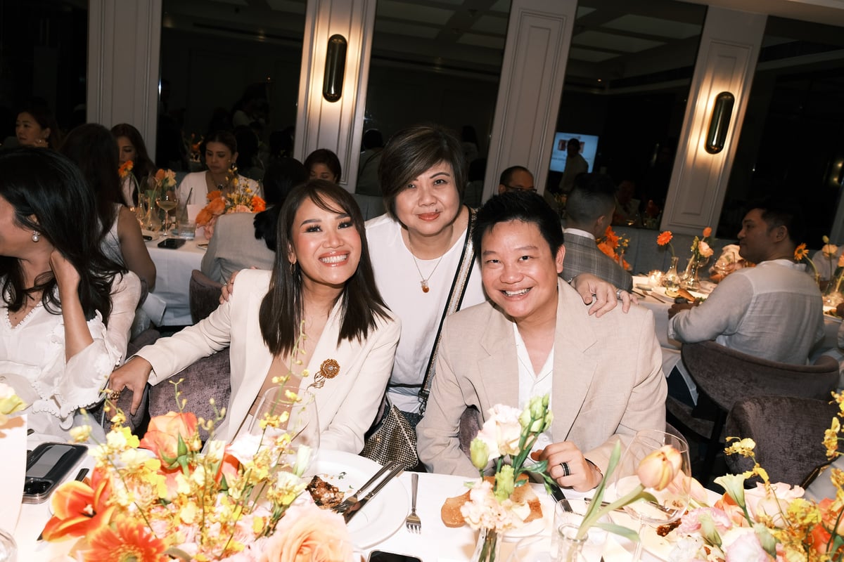 Dr. Aivee Teo, Florence Kho and Dr Z Teo.